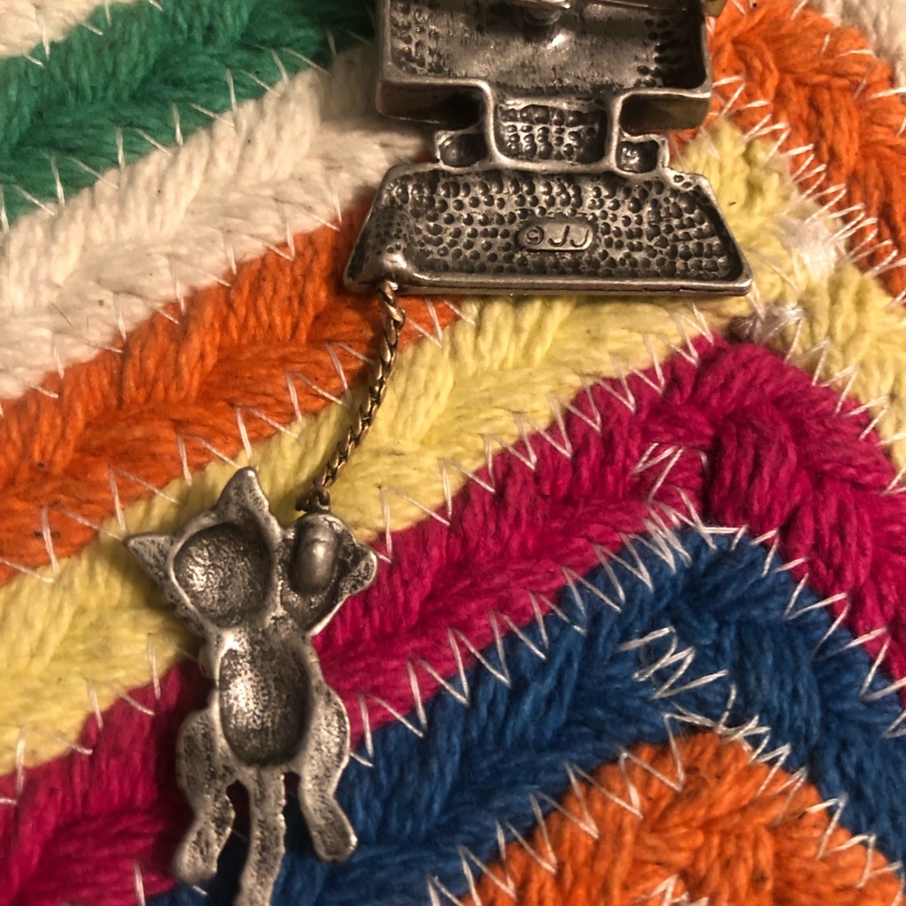 Super Cute Computer And Mouse Error Cat Brooch - image 3